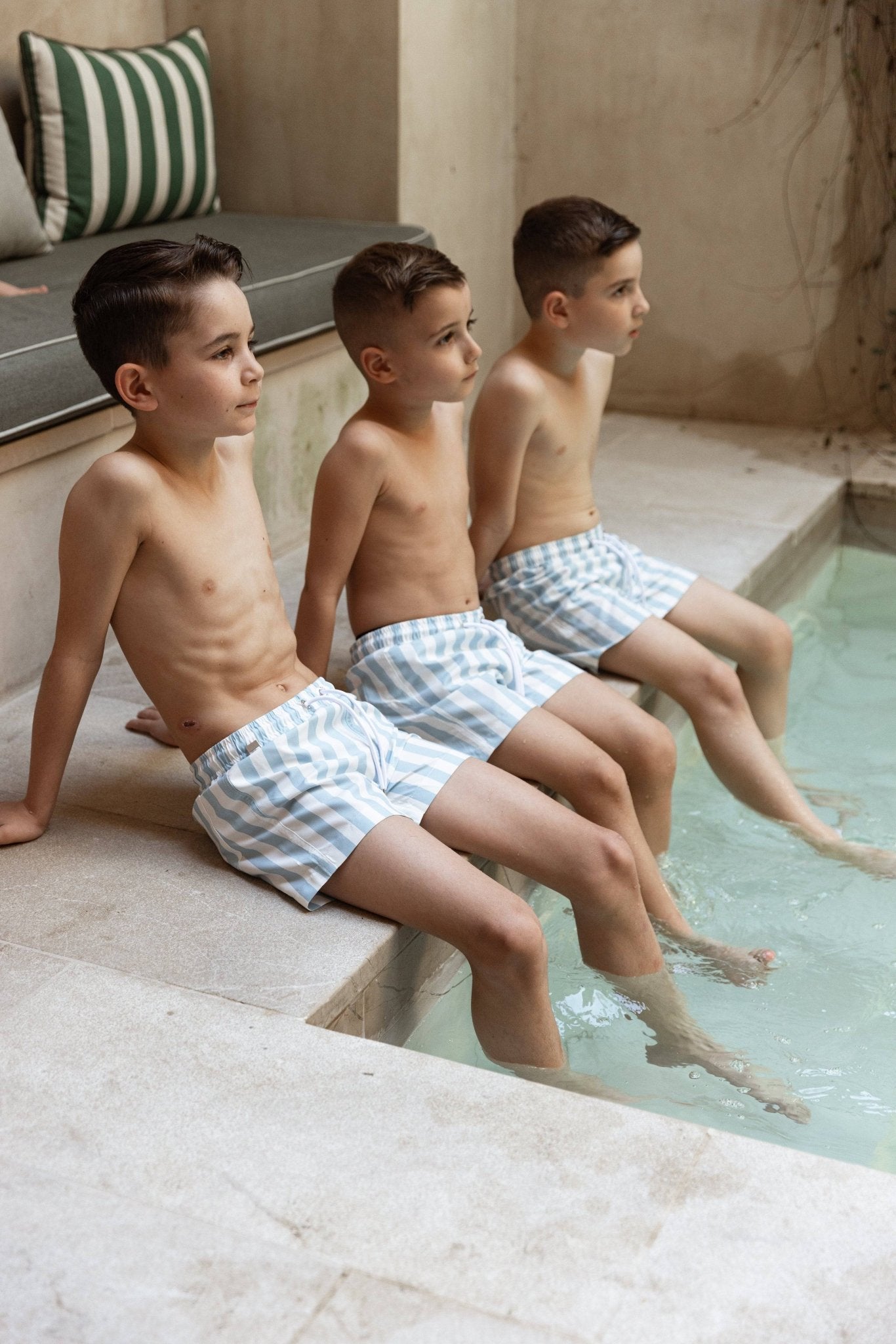 מכנס בגד ים פסים תכלת - Hipster