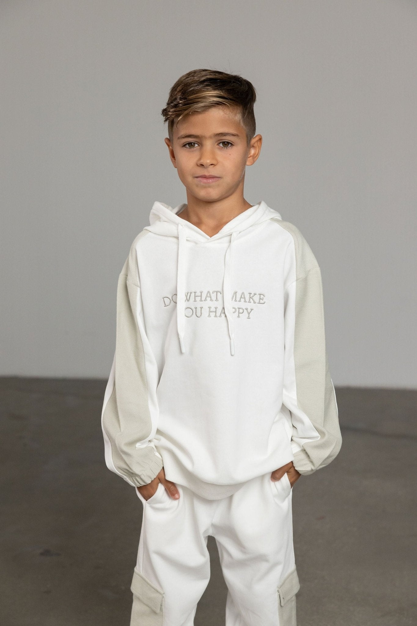 מכנס ג'סי לבן בשילוב אפור - Hipster