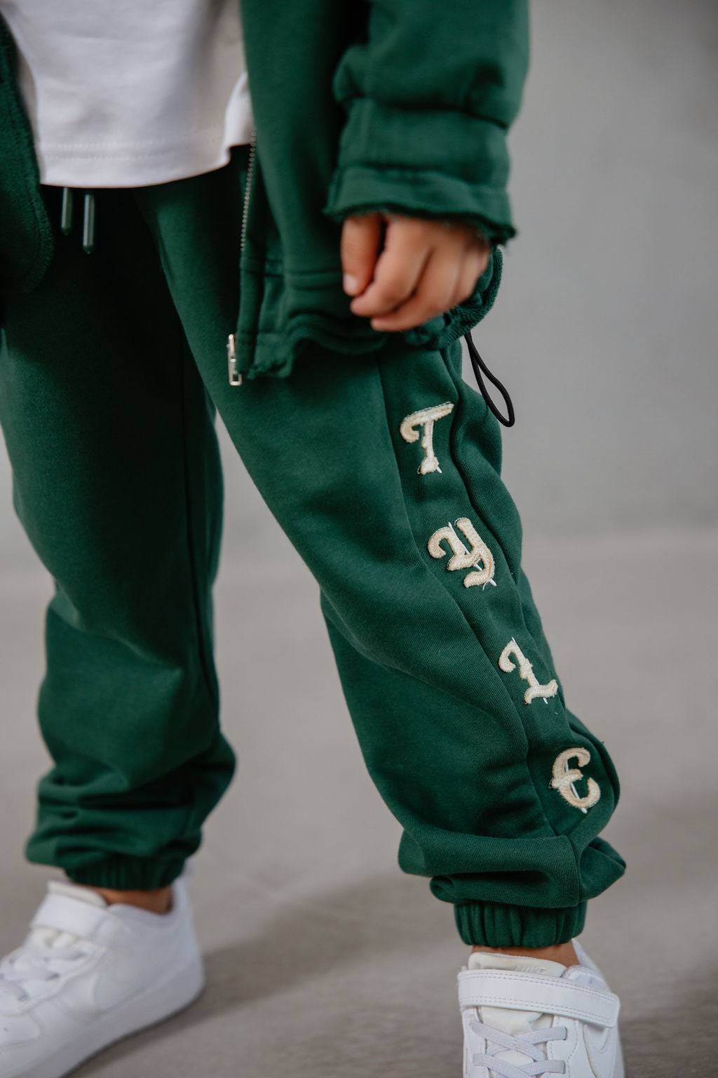 מכנס טלאים ירוק - Hipster