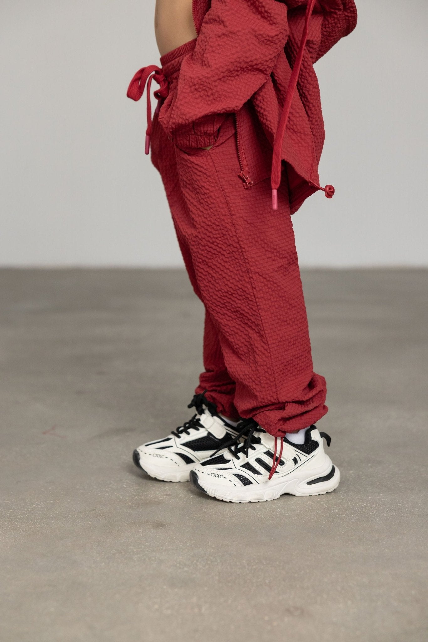 מכנס ניילון ג'יי בורדו - Hipster