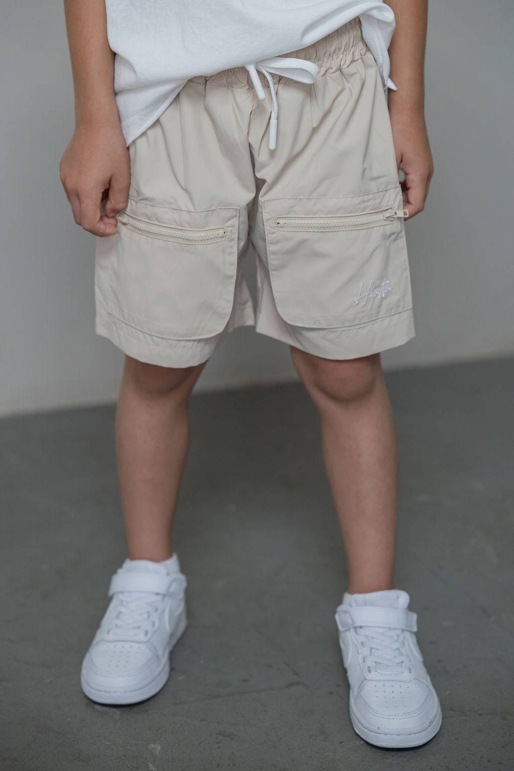 מכנס ניילון קצר בז - Hipster