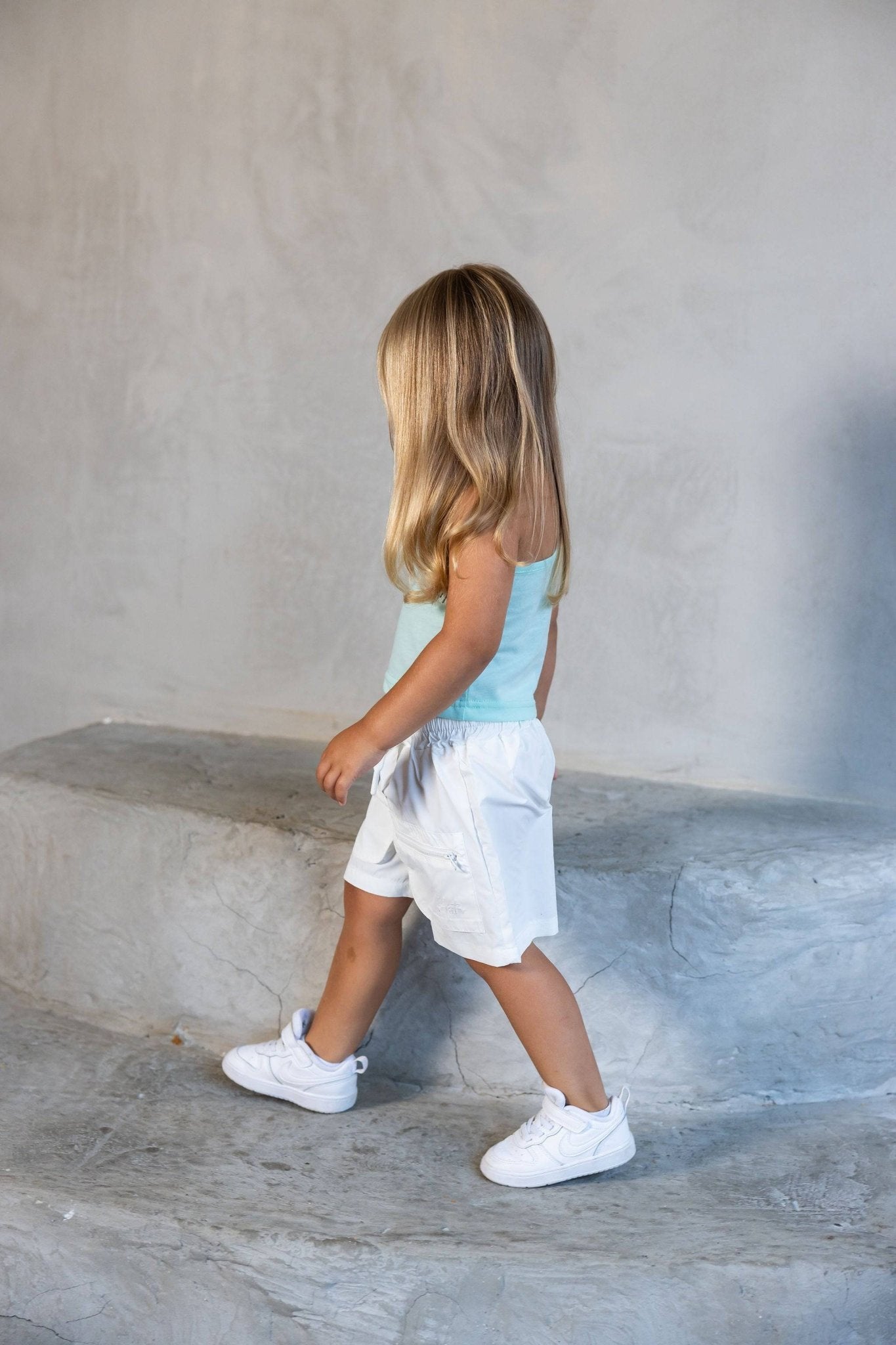 מכנס ניילון קצר לבן - Hipster