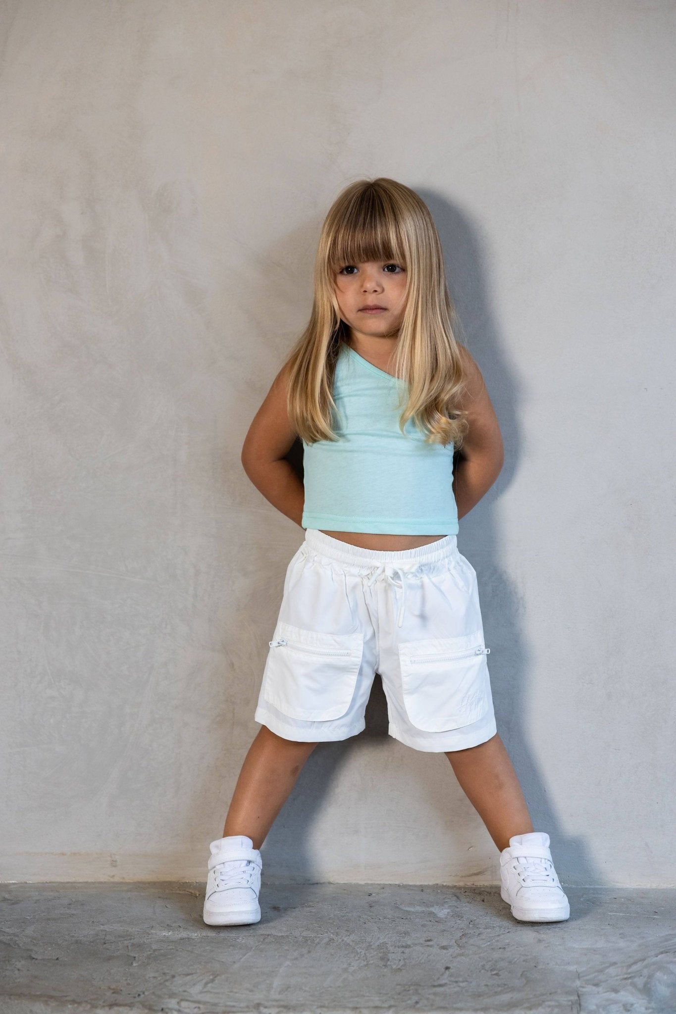 מכנס ניילון קצר לבן - Hipster