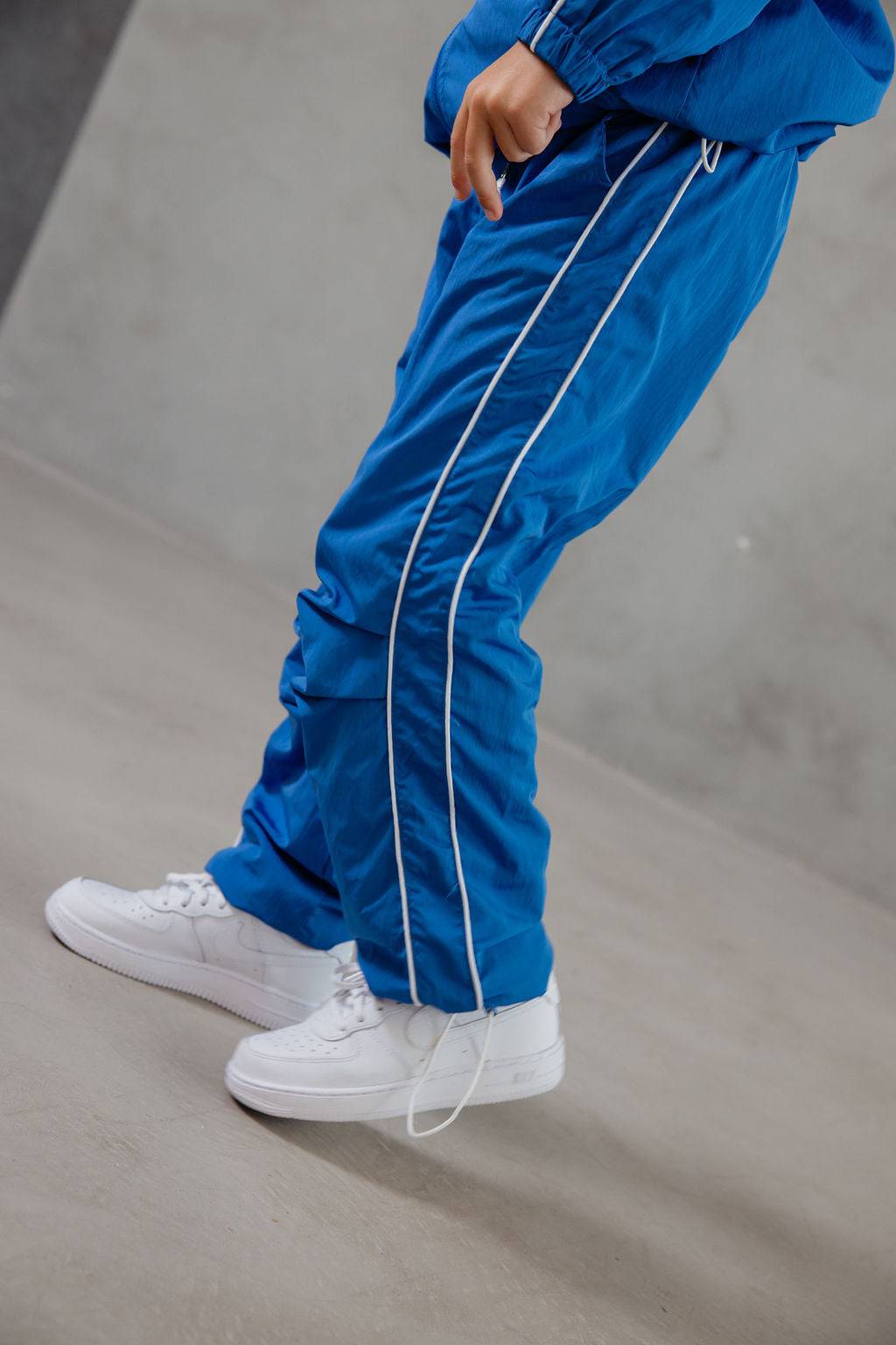 מכנס ניילון כחול רויאל - Hipster
