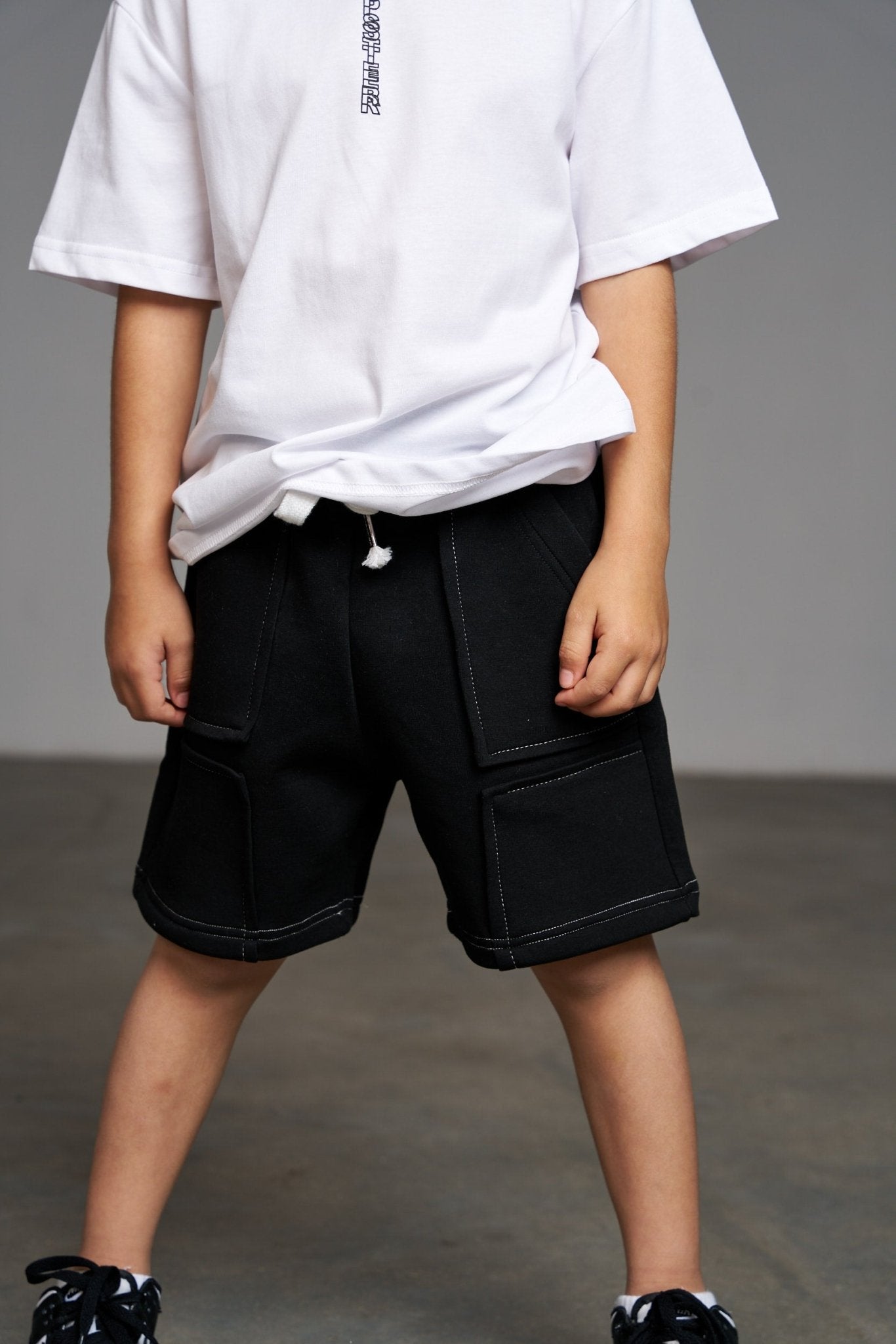 מכנס תיפורים קצר שחור - Hipster