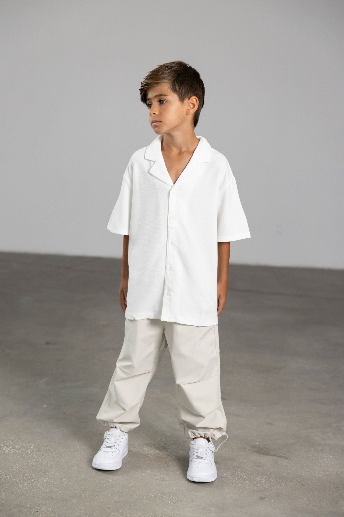 מכופתרת ריזורט לבנה - Hipster