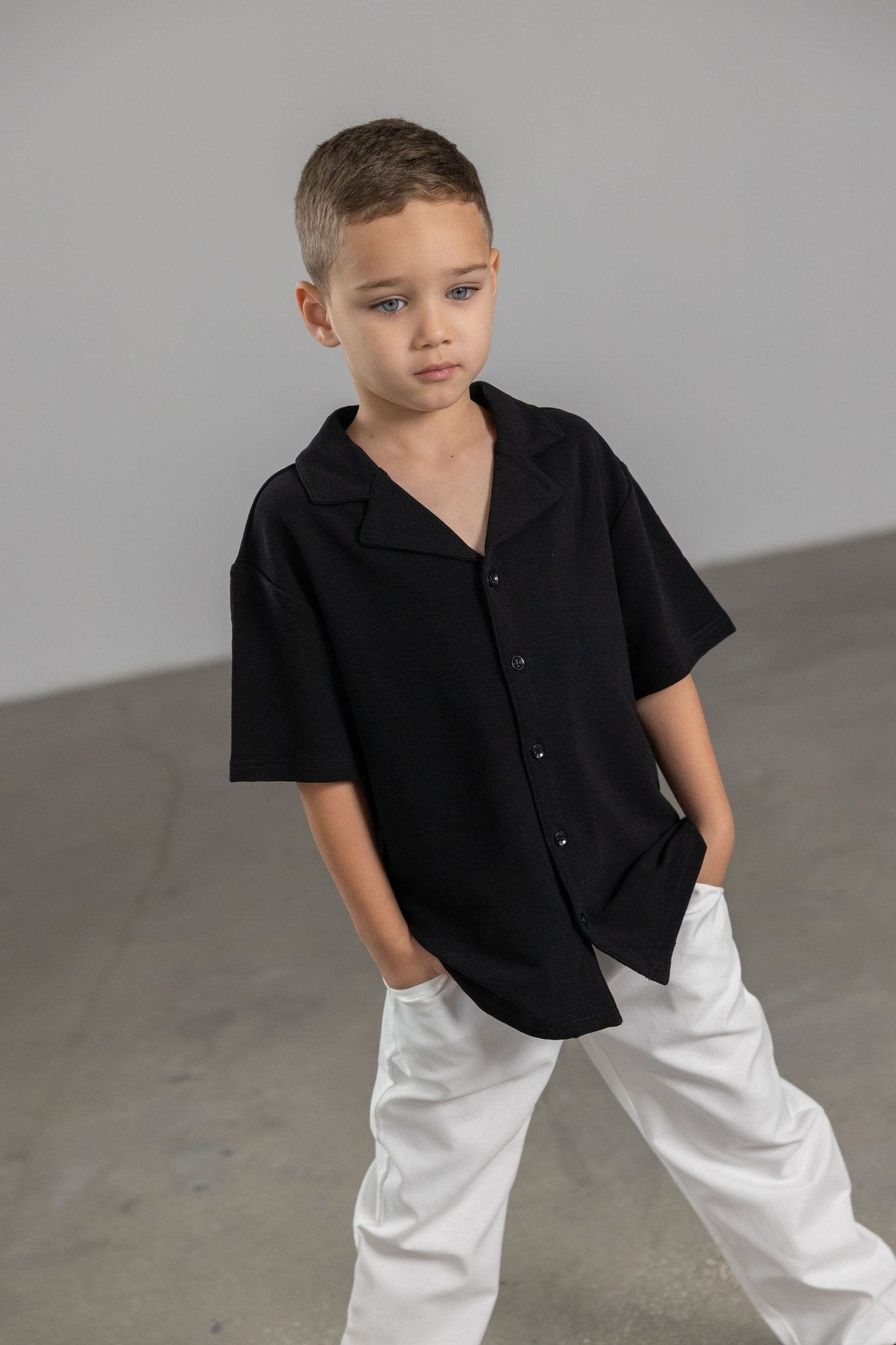 מכופתרת ריזורט שחורה - Hipster