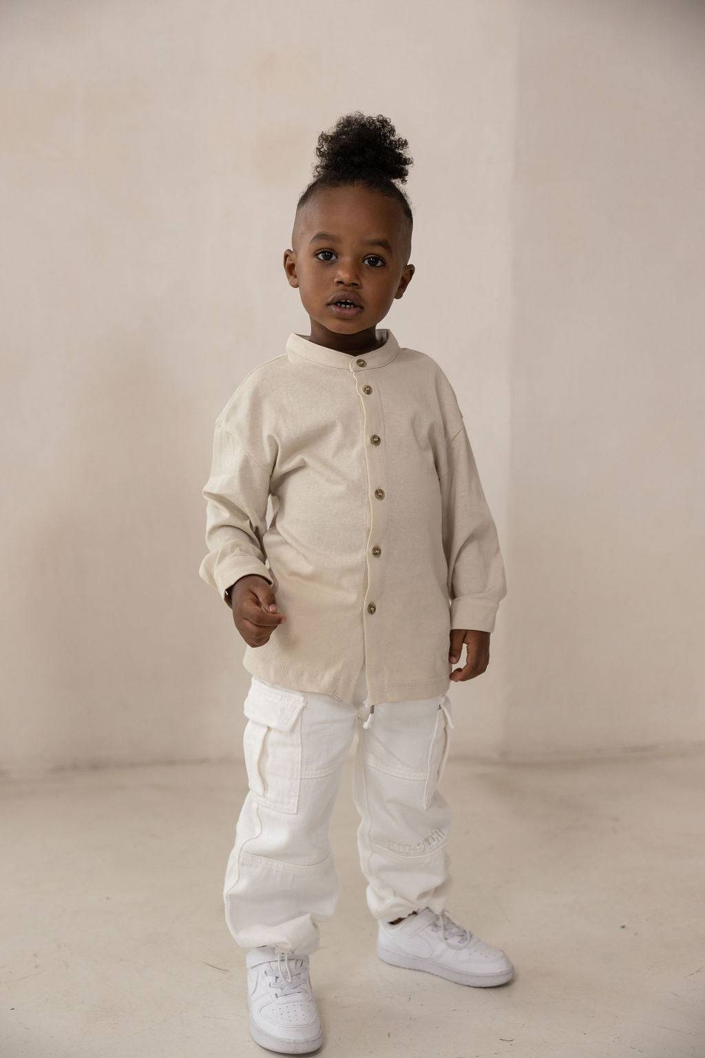 מכופתרת כותנה בז' - Hipster