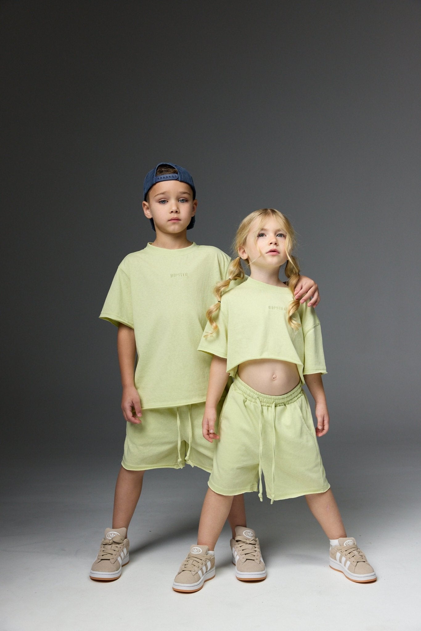 טישרט סופט מלון - Hipster