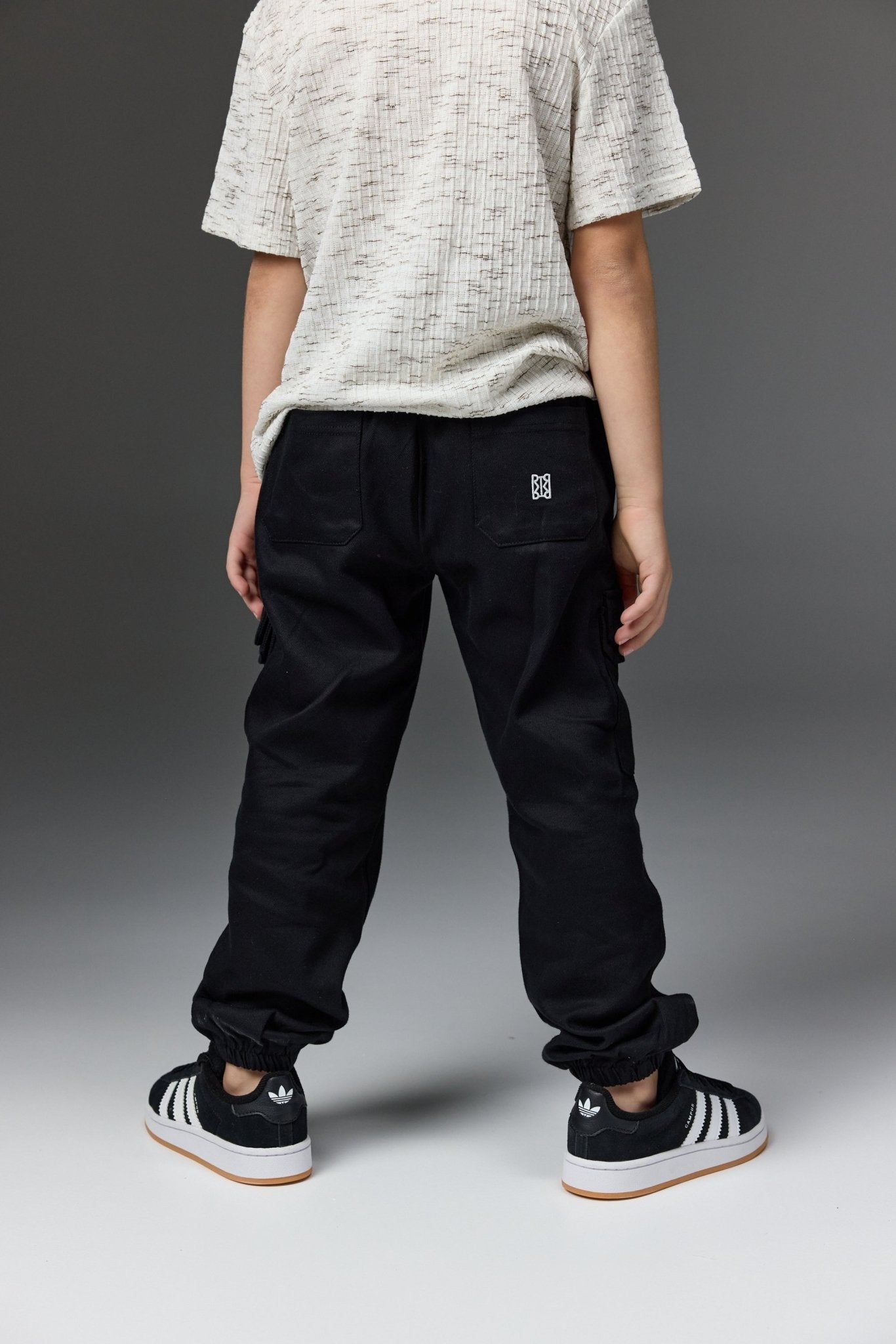 דגמ״ח ג׳ון שחור - Hipster