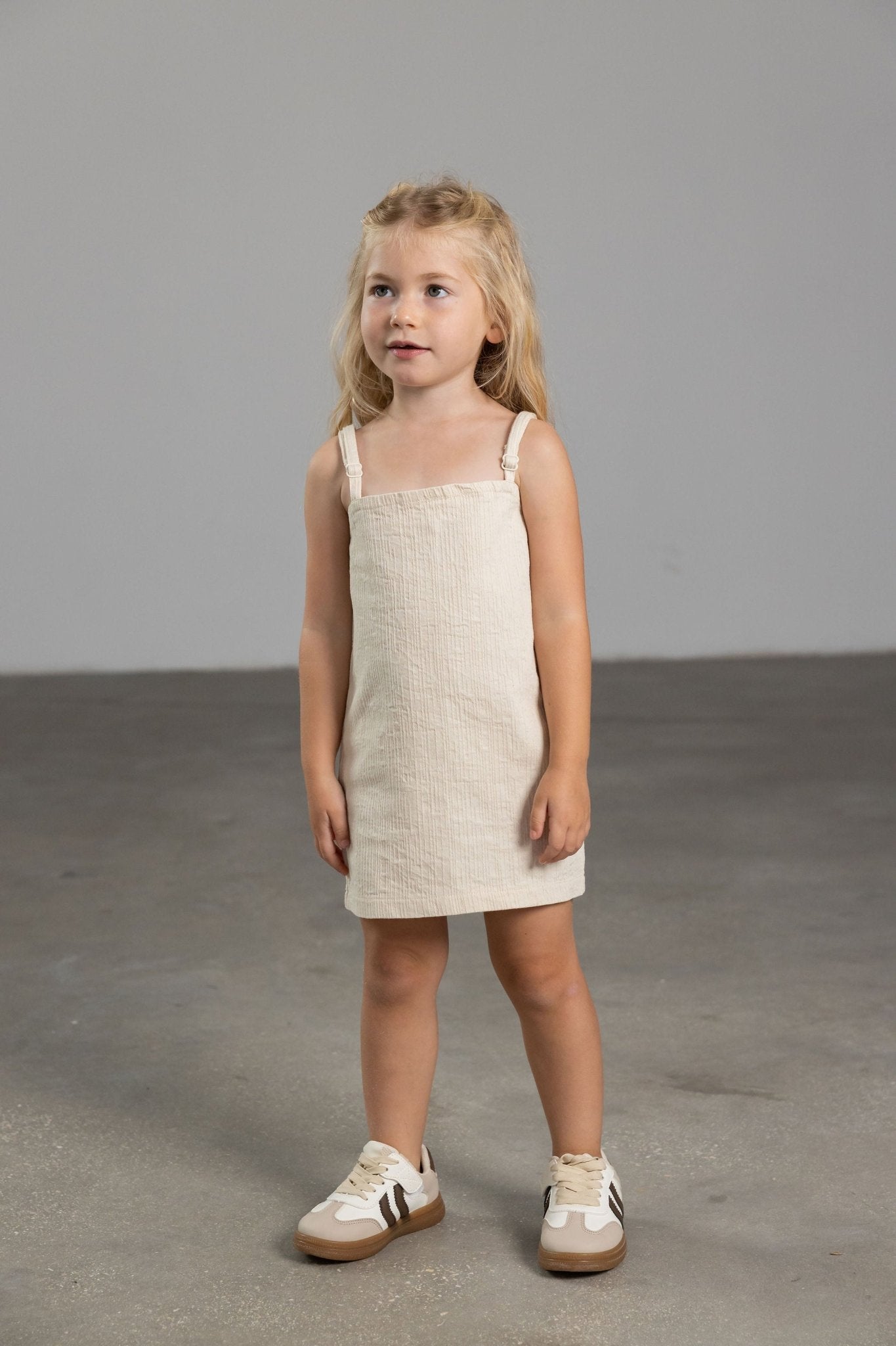 שמלת ג'ינס בז' - Hipster