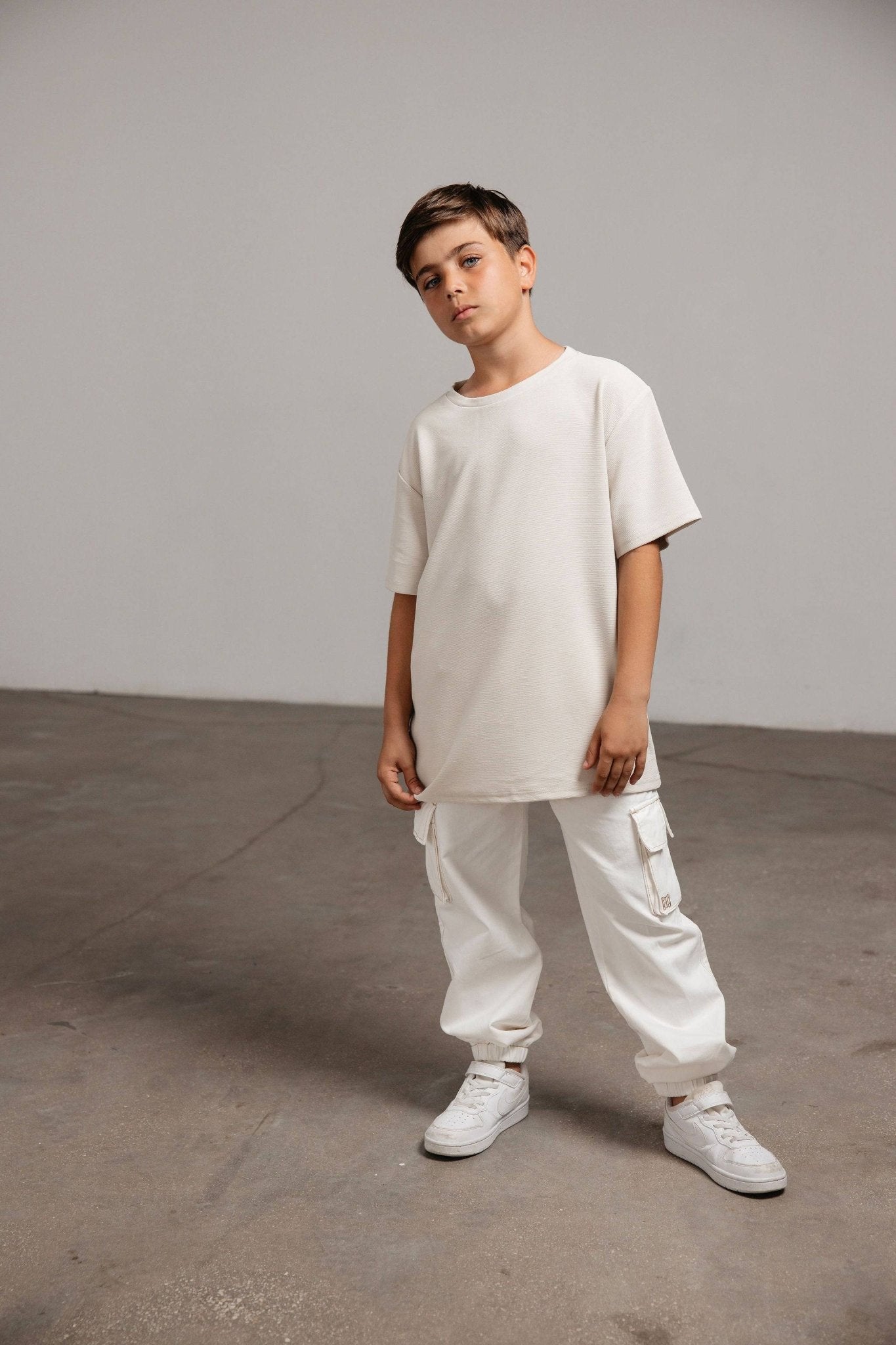 חולצת אוברסייז אבן - Hipster