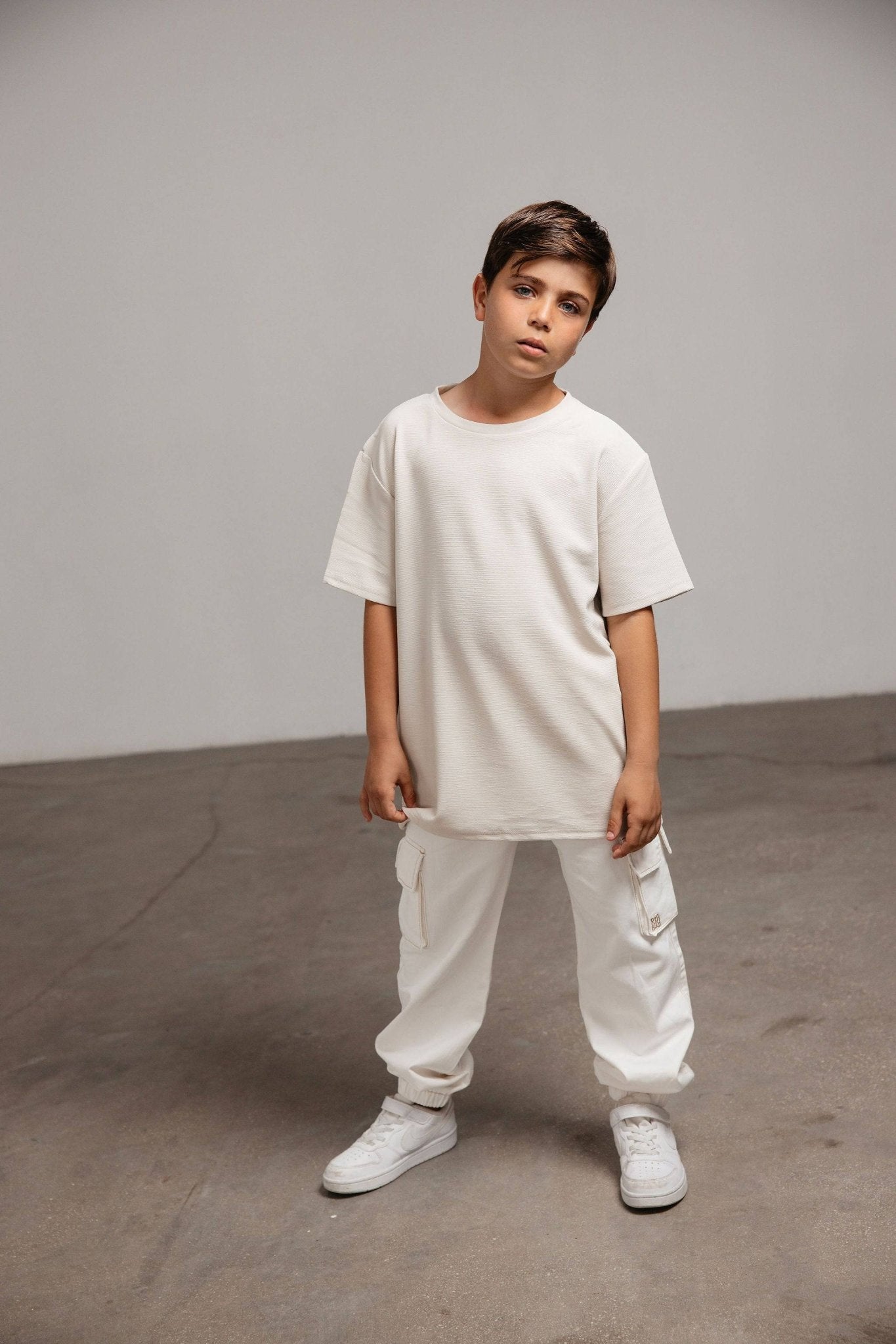 חולצת אוברסייז אבן - Hipster