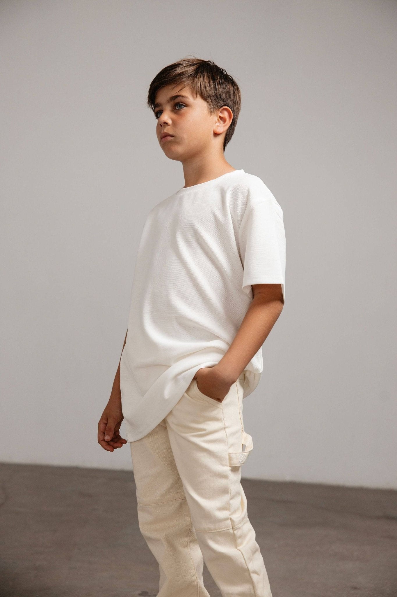 חולצת אוברסייז לבן - Hipster