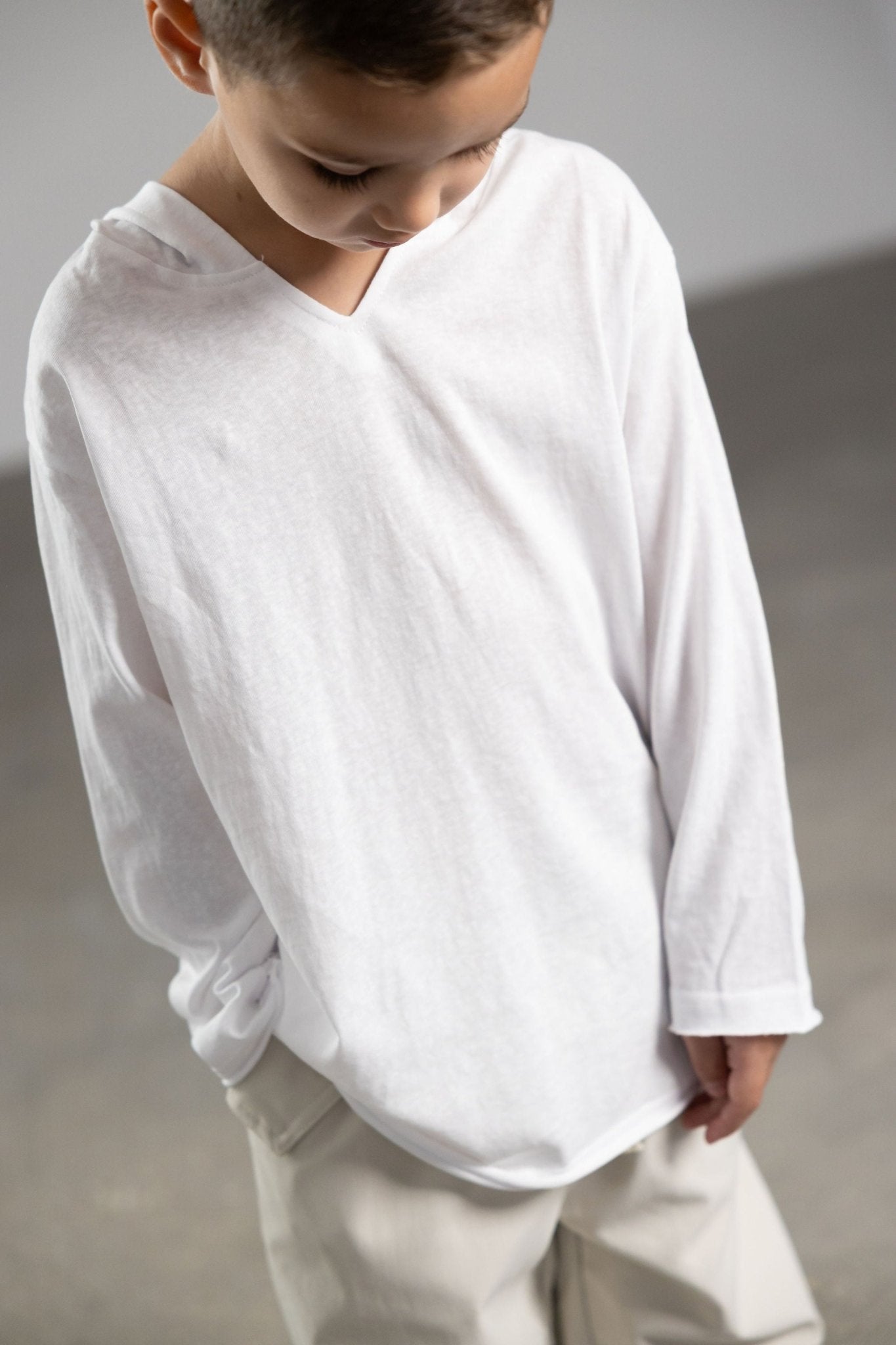 חולצת מילו לבנה - Hipster